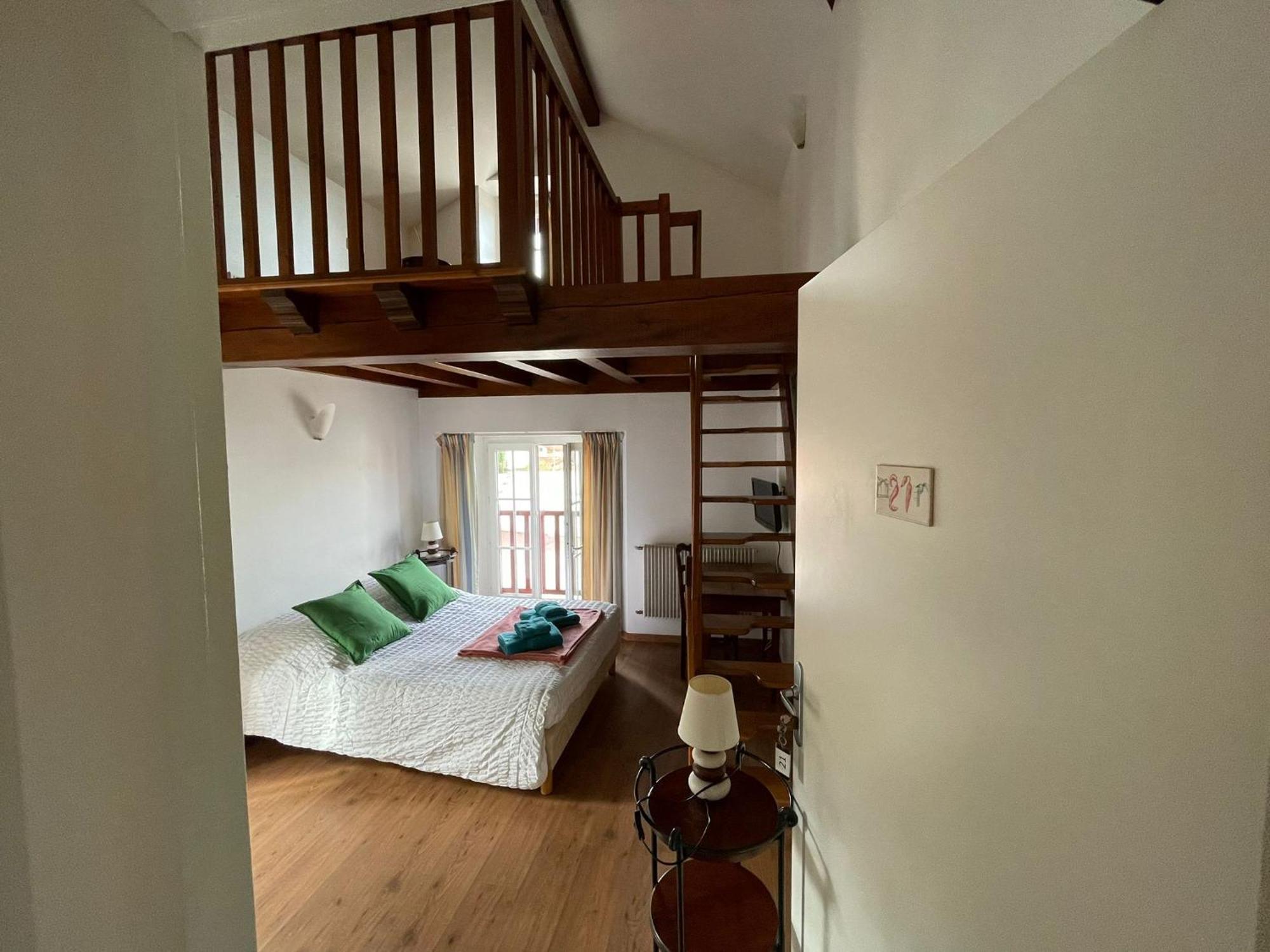 Auberge Tante Ursule Cambo-les-Bains Kültér fotó